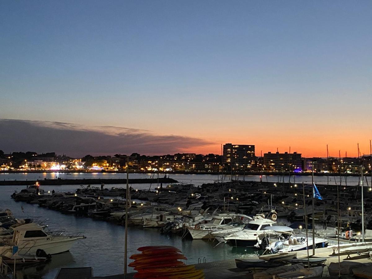 Precioso Apartamento En Primera Linea De Mar L' Escala 외부 사진